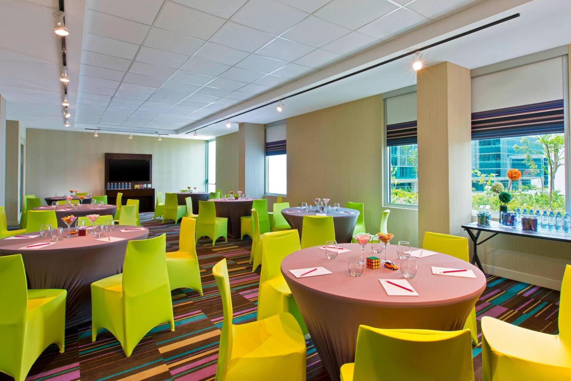 Aloft San Jose Hotel, Costa Rica Exterior photo
